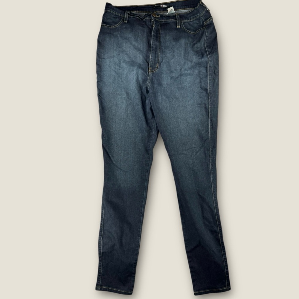 Classic Indigo Juniors Skinny Jeans‎